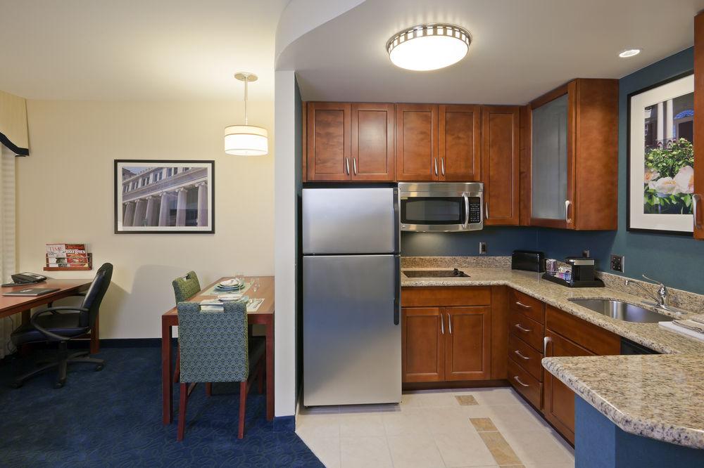 By Marriott Downtown/the Phelps Hotel Cincinnati
