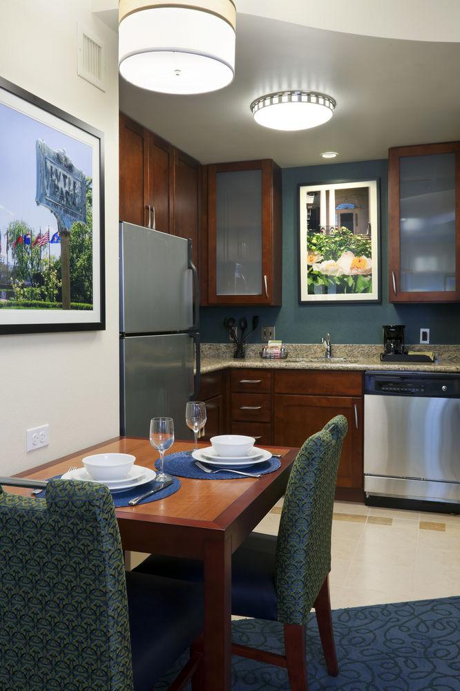 Hotel By Marriott Downtown/the Phelps 3*