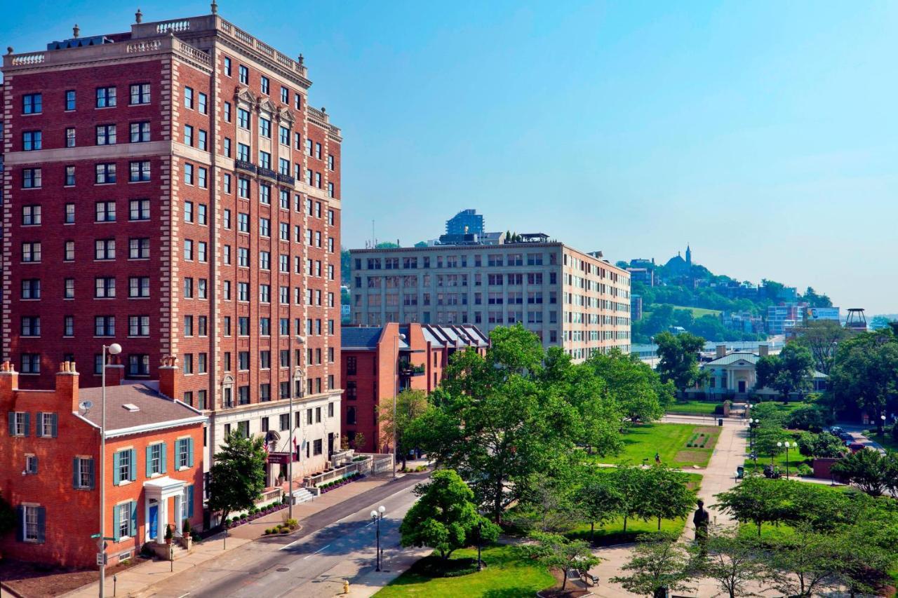 By Marriott Downtown/the Phelps