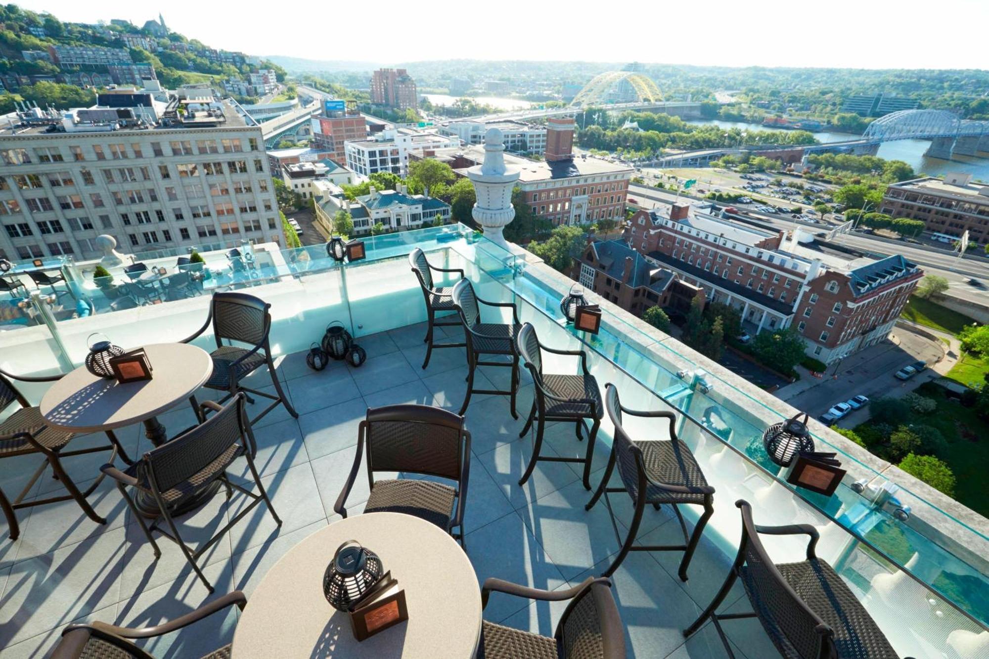 By Marriott Downtown/the Phelps Cincinnati