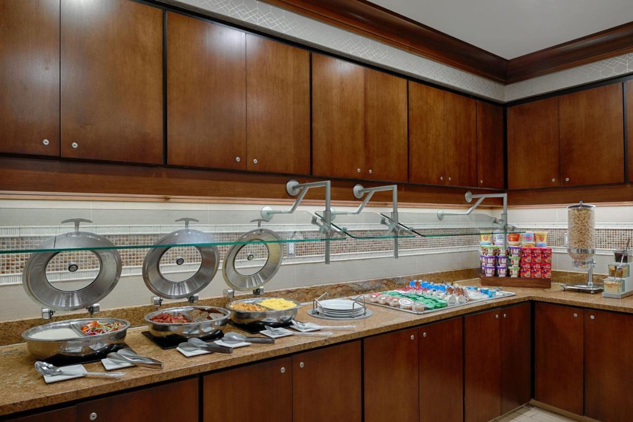By Marriott Downtown/the Phelps 3* Cincinnati