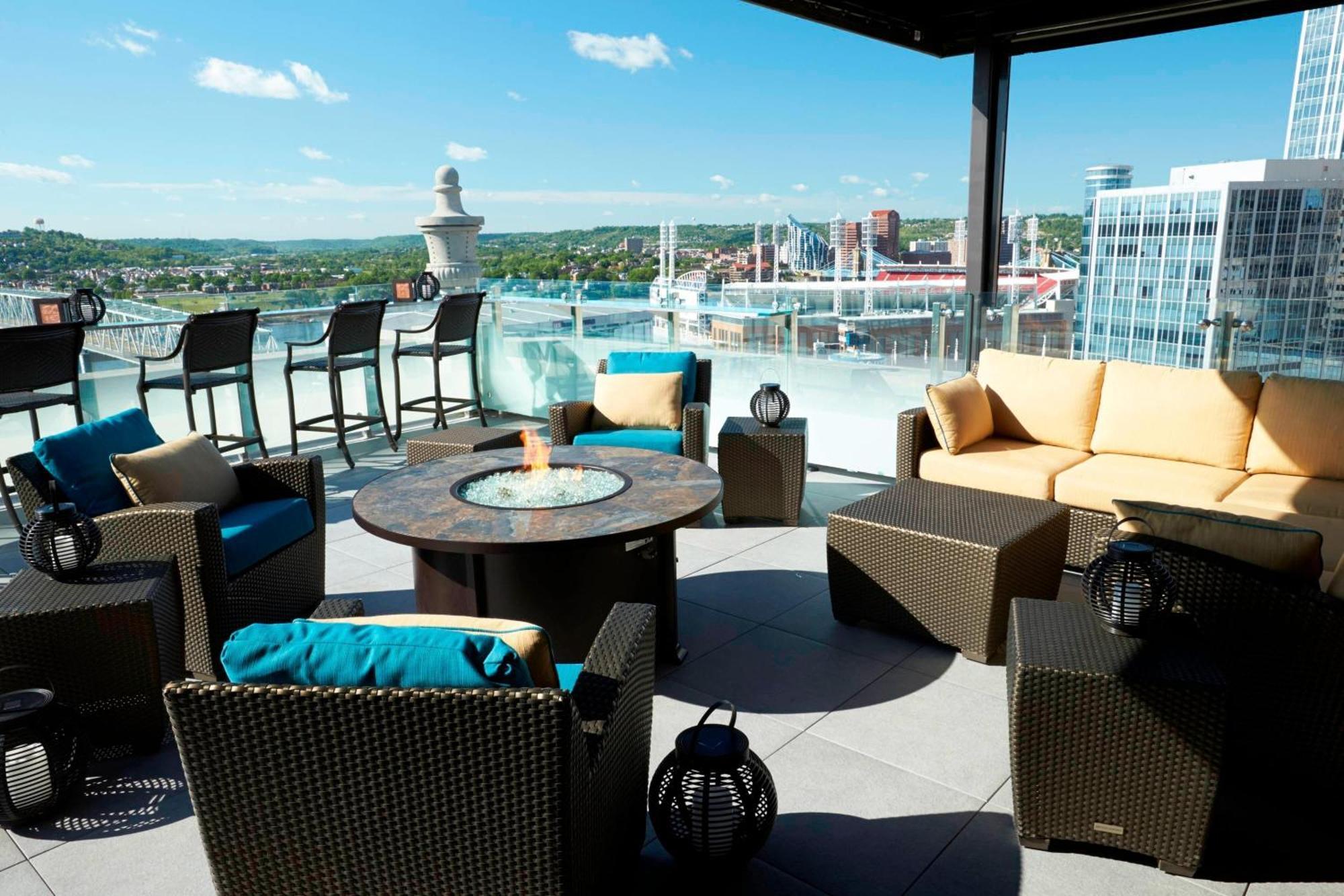 Hotel By Marriott Downtown/the Phelps Cincinnati