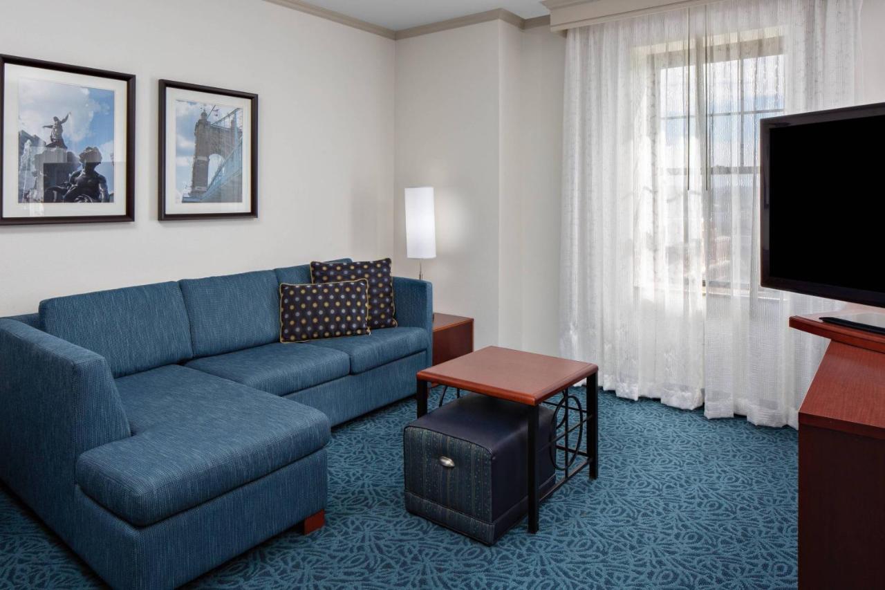 By Marriott Downtown/the Phelps Hotel Cincinnati